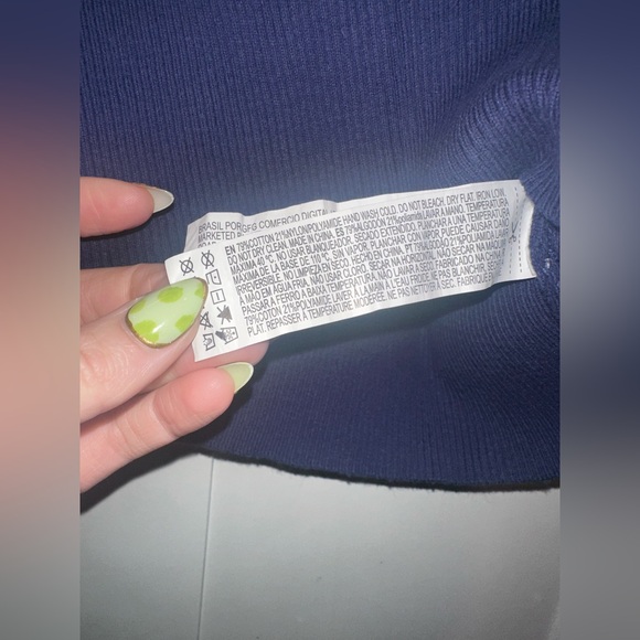 Forever 21 Collared Tee - Picture 5 of 6